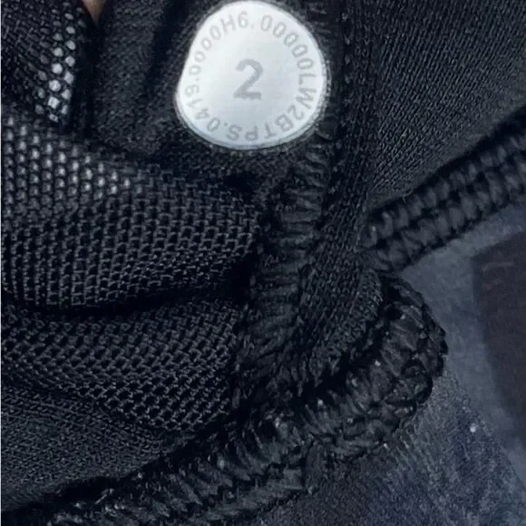 Lululemon Flow Y Bra Nulu *Light Support sports bra - Picture 6 of 8